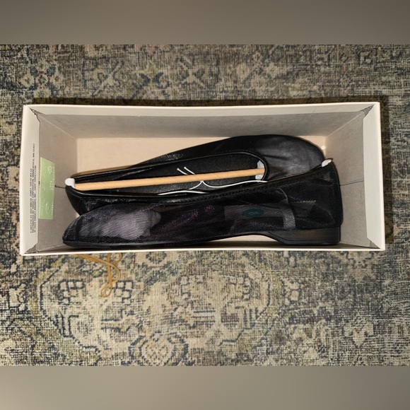 Mesh Ballet Flats with Memory Foam Insole - Picture 6 of 6